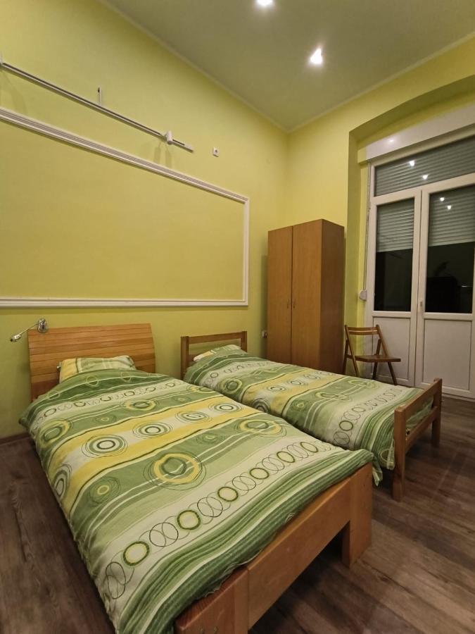 Apartment Kiki Нови-Сад Экстерьер фото