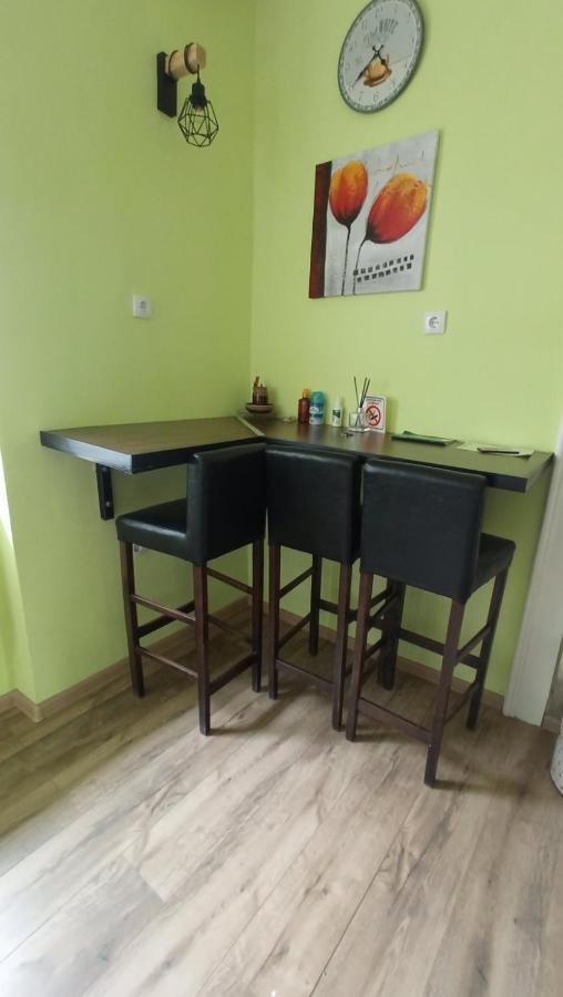 Apartment Kiki Нови-Сад Экстерьер фото